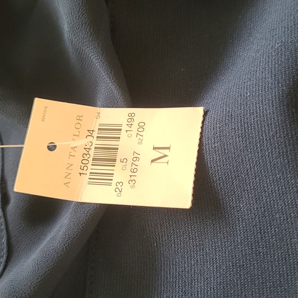 Ann Taylor Green Mesh Long Sleeves Round Neck Blouse Size M - Picture 5 of 8